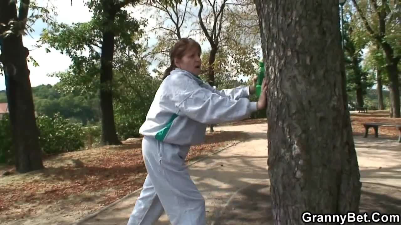Watch Mature fitness addict finds a fellow jogger to fuck HD Full video | ePornFreeHD. Watch Free All of trend and latest brand porn full Videos ePornFreeHD. 