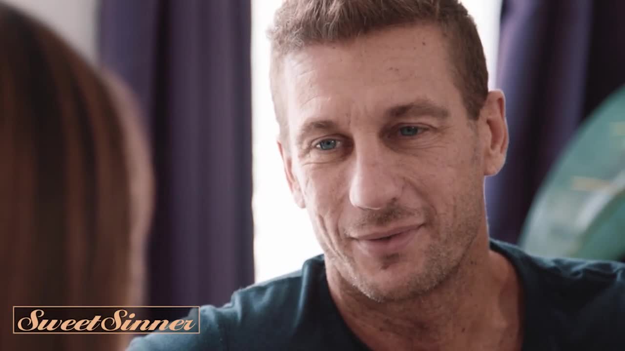 Watch Alexia Anders is ready to let an older man decimate her twat HD Full video | ePornFreeHD. Watch Free All of trend and latest brand porn full Videos ePornFreeHD. 