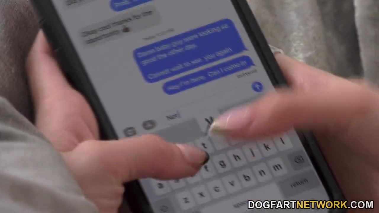 Watch Lola Fae takes the cum after fucking a couple of black dicks HD Full video | ePornFreeHD. Watch Free All of trend and latest brand porn full Videos ePornFreeHD. 