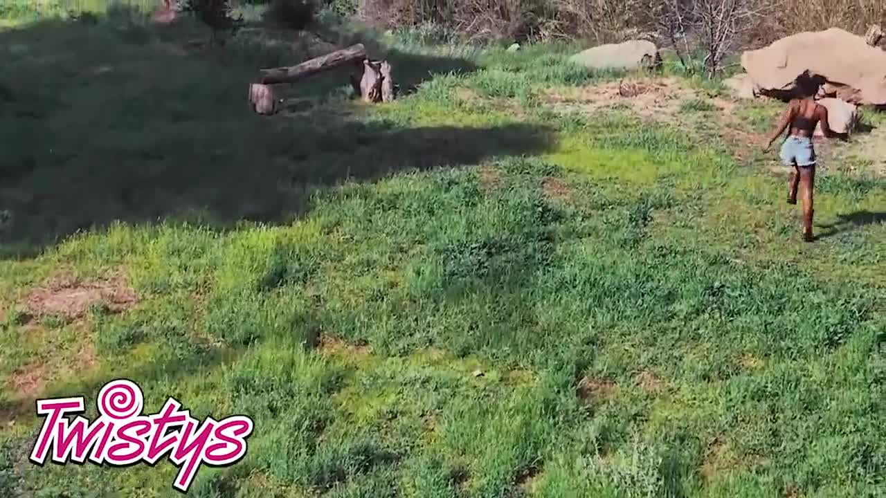 Watch Redneck Hazel Graze cums in the bed of a pickup truck HD Full video | ePornFreeHD. Watch Free All of trend and latest brand porn full Videos ePornFreeHD. 