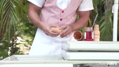 The hairy pussy of Liz Jordan is fucked  by Codey Steele