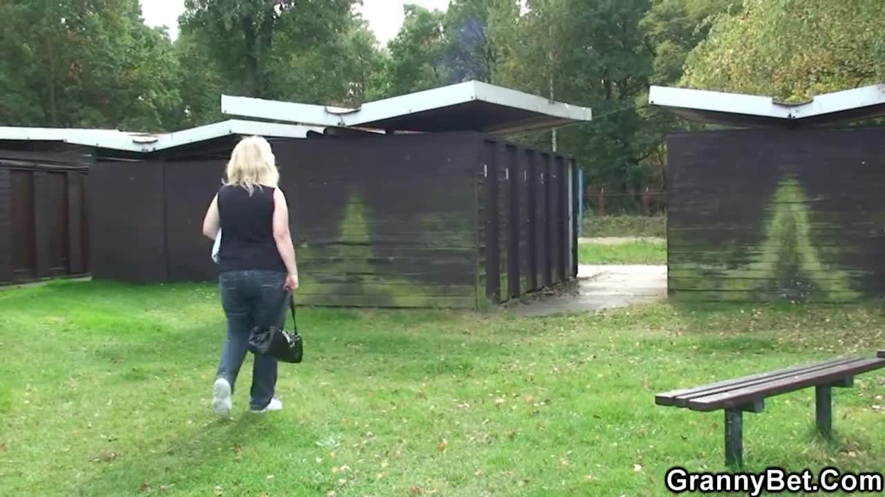 Watch Blonde mature woman is carnal with the man outdoors HD Full video | ePornFreeHD. Watch Free All of trend and latest brand porn full Videos ePornFreeHD. 