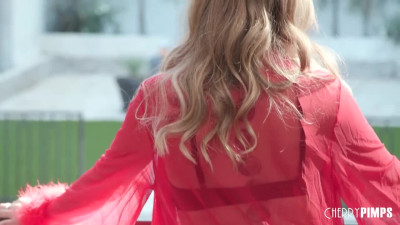 Blonde rides BBC after giving a deepthroat blowjob