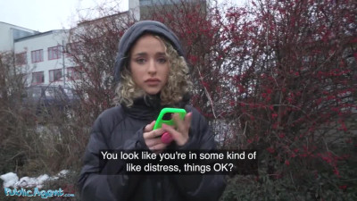 Curly-haired hottie for cash gets screwed in hallway