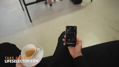 Editor of the magazine fucks Latina escort girl