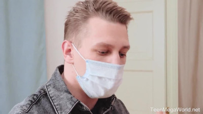 Redhead gives snatch to the photographer