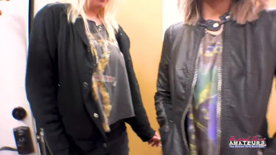 Pretty amateur girls fucked in the threesome video