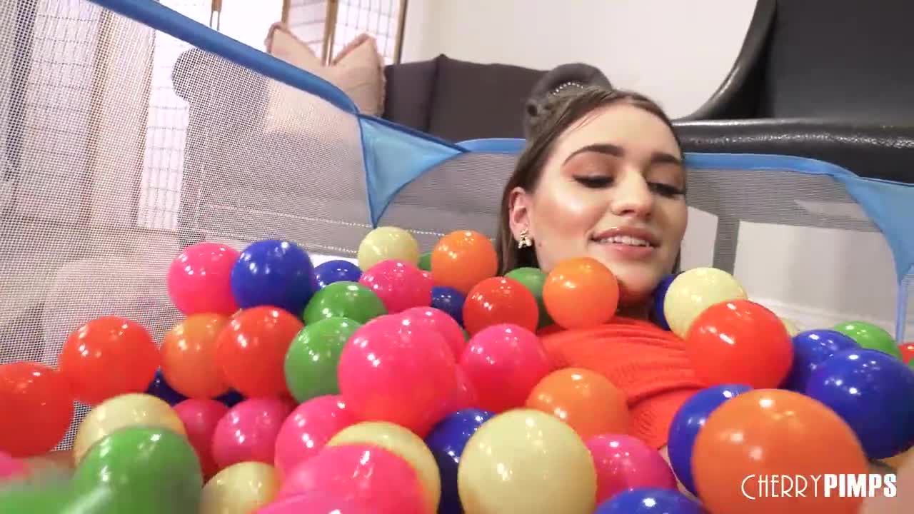 Watch Guy fucks teen's innocent hole on the floor HD Full video | ePornFreeHD. Watch Free All of trend and latest brand porn full Videos ePornFreeHD. 