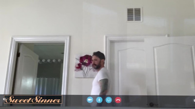 Stepdad vigorously fucks blonde and cums on tummy