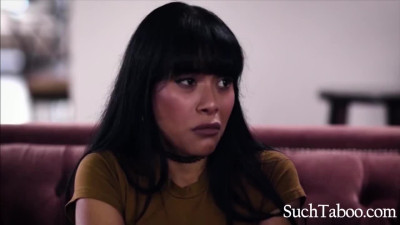 Girl satisfies her perverted boss' sexual desires