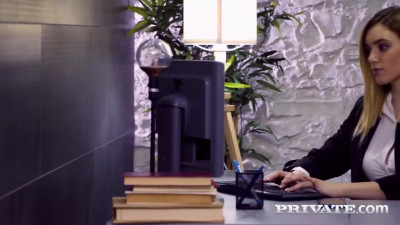 Babe is always glad to suck and get rear bonked