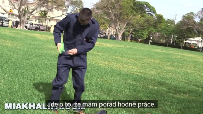 Czech subtitles in the vide of an Arab slut and a virgin