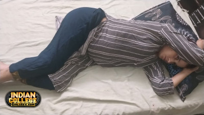Pregnant Indian woman spreads her legs for a big one