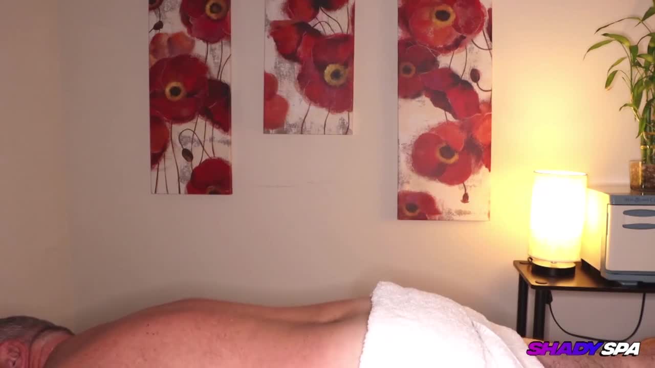 Watch Gorgeous blonde woman working an interesting job HD Full video | ePornFreeHD. Watch Free All of trend and latest brand porn full Videos ePornFreeHD. 
