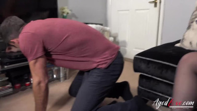 Mature blonde with a thick body is fucking like a teen