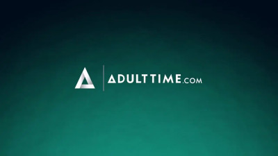 Female cuckold is happy to watch her GF get licked and fucked