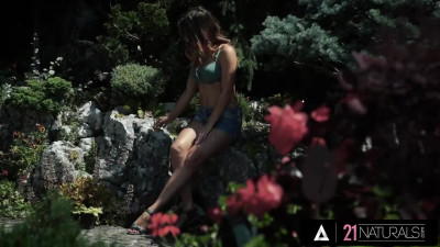 Renata Fox enjoys a nice bang session in her garden