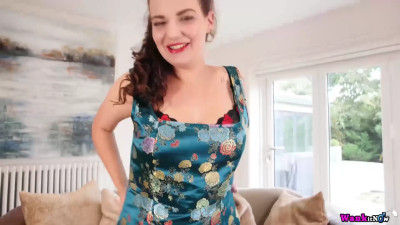 Lovely brunette Dolly playing with her shaved twat