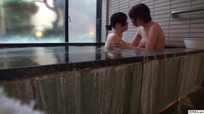 Real Japanese housewife seduces a random straight girl