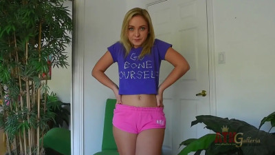 Solo blondie with a pretty face seeking real orgasms