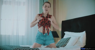 Ukrainian babe finds out that she likes deep creampies