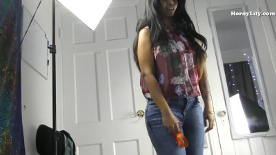 MILF with big boobs talking to you in a hot JOI video