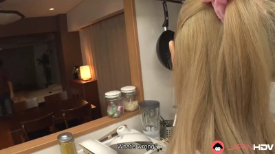 Edgy Japanese housewife wants to get fucked orally