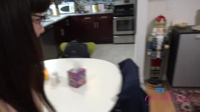 Sexy teen lets him eat that pussy with great closeups