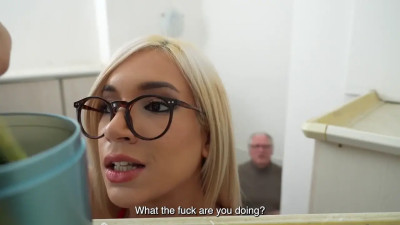 Kleptomaniac blonde is willing to cuck her loser boyfriend
