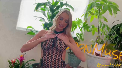Blonde woman with a fat ass masturbates and gets fucked