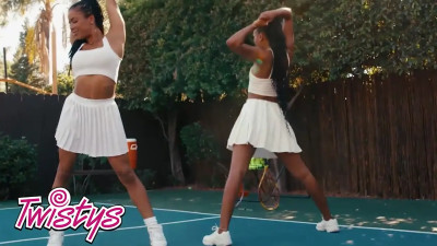 Kira Noir and Olivia Jayy are the best black lezzies ever