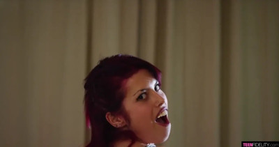 Creampie for a pink hair hottie all the way from Spain