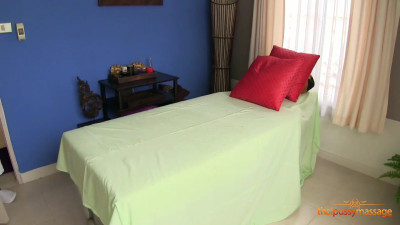 Asian babe with a nice body needs a massage to relax