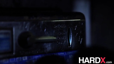 Double penetration and double anal for a legit whore