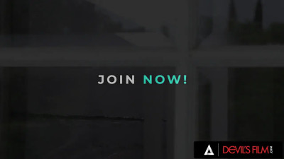 Blondie with a tight pussy gives straight sex a shot