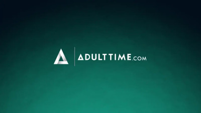 Wild teen lesbians tame each other's pussies in threesomes