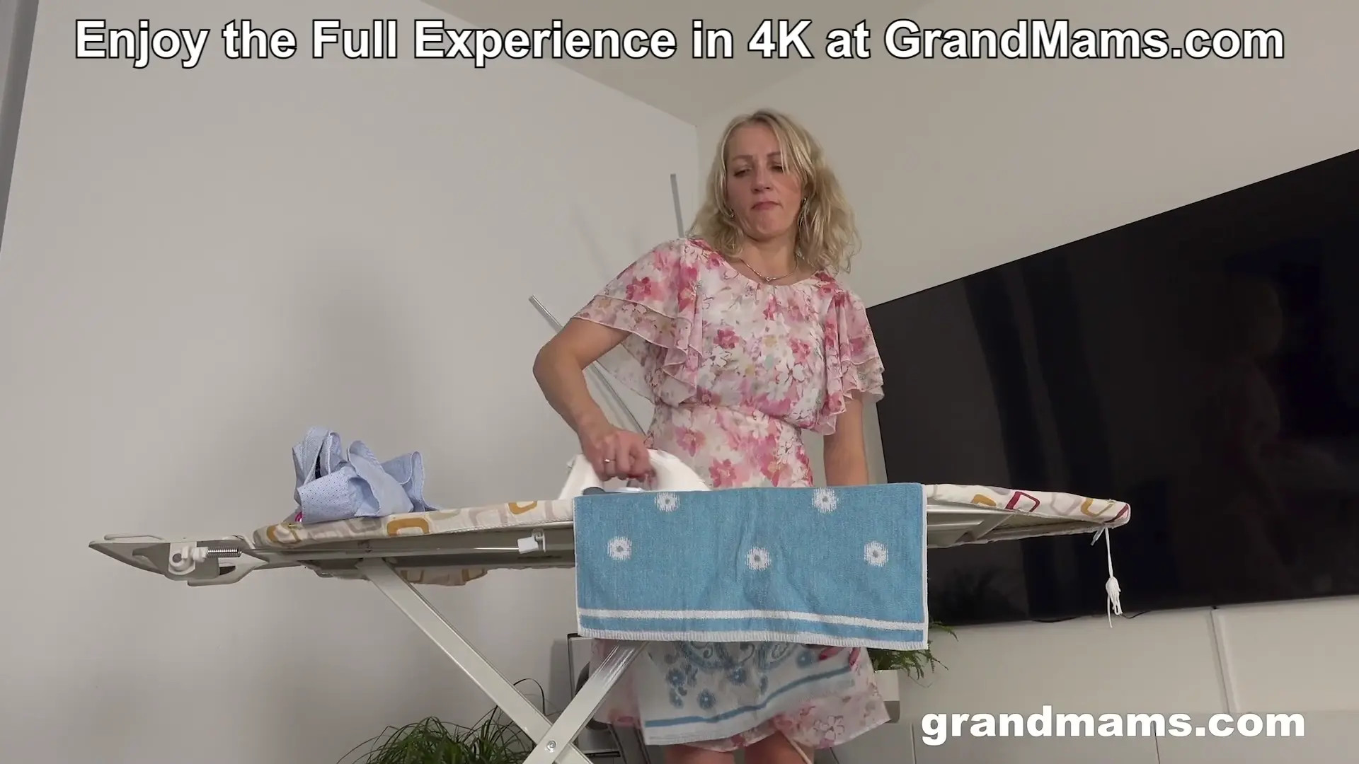 Watch Masturbating mature lady is going to play with her vag HD Full video | ePornFreeHD. Watch Free All of trend and latest brand porn full Videos ePornFreeHD. 