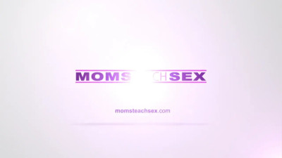 Hung man Jay Romero is fucking a duo of athletic girls