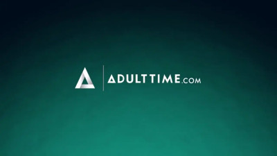 Irresistible brunette lezzies scissor each other till climax