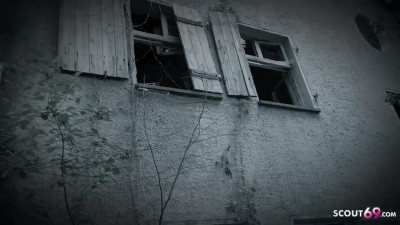 Fit babe goes hiking and gets fucked after taking a break