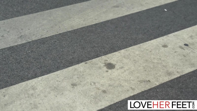 Geisha Kyd gives a footjob and gets teased in POV