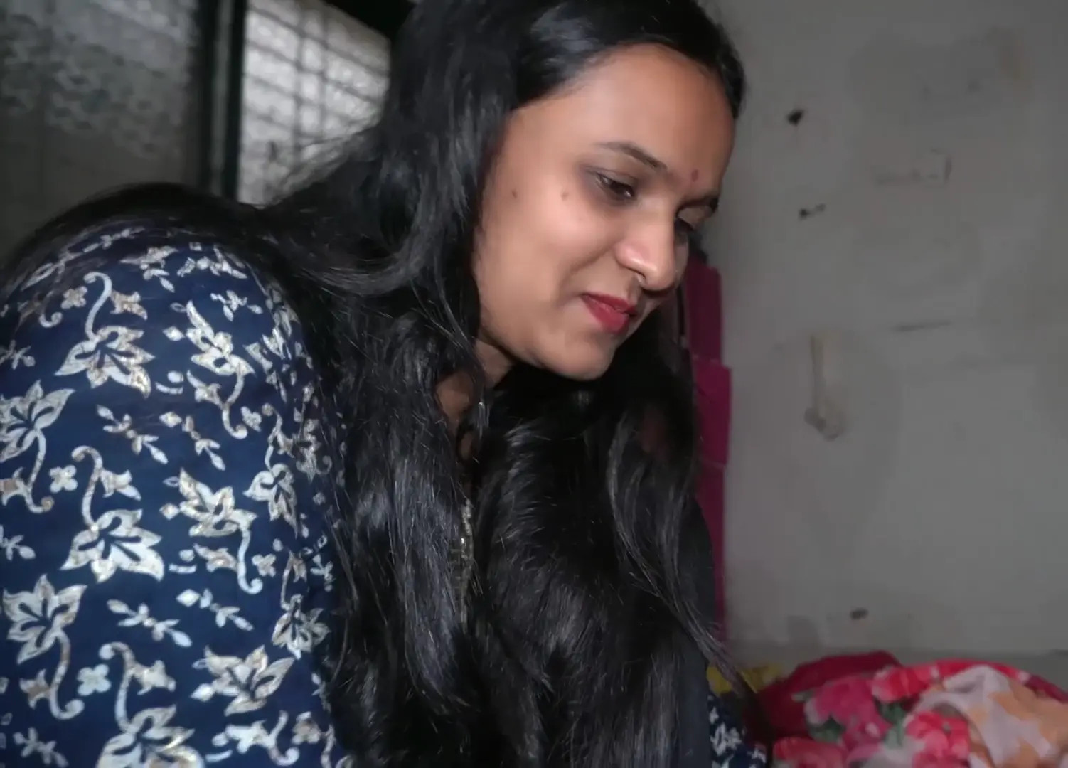 Watch Indian woman with sexy feet plays with a penis HD Full video | ePornFreeHD. Watch Free All of trend and latest brand porn full Videos ePornFreeHD. 