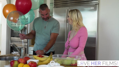 Gigi Sweets using her big boobs to make the man hard