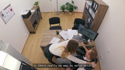 Sloppy sucker with a gorgeous face gets fucked silly