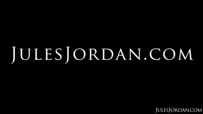 Deep screwing with Jules Jordan and Cheerleader Kait