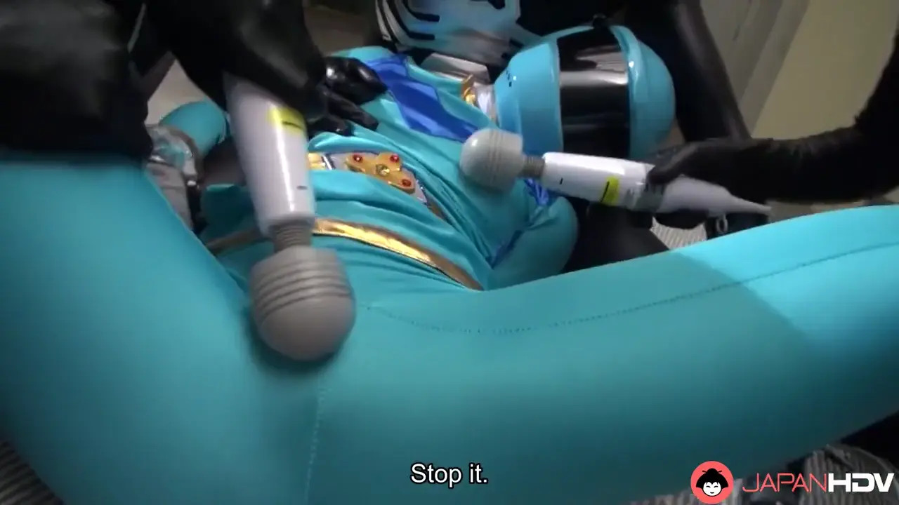 Watch Wearing a helmet while few people use toys on her HD Full video | ePornFreeHD. Watch Free All of trend and latest brand porn full Videos ePornFreeHD. 