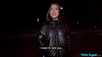 Big booty Spanish girl is eager to worship his boner