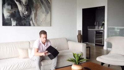 Stepmom gives this VR geek the real deal, finally