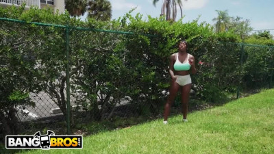 BBC is banging an ebony whore with the most amazing curves