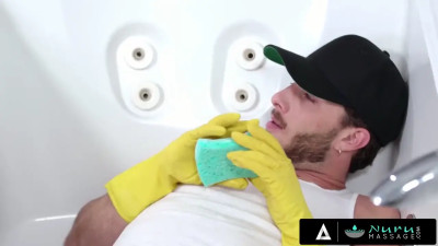 Two bi girls decide to fuck the same lucky fucker